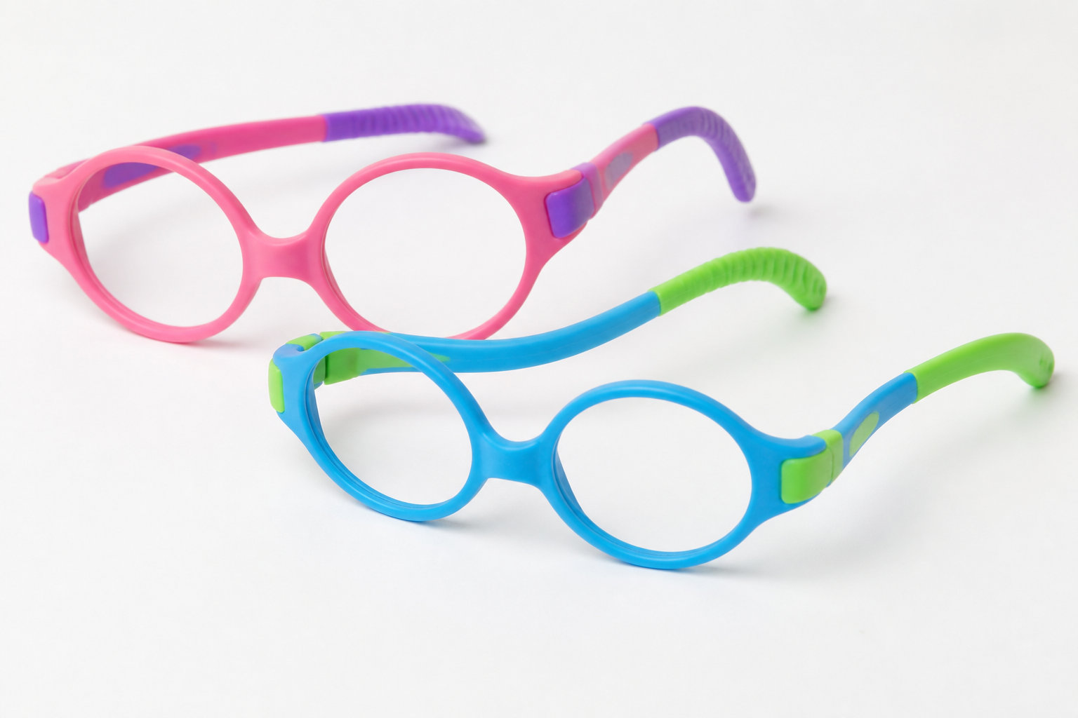 Accompagner votre enfant dans le port de ses premières lunettes